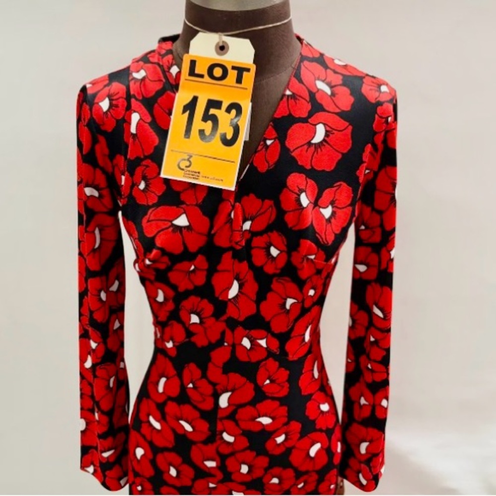 Vintage 1960’s jumpsuit with red poppies ! Stunning